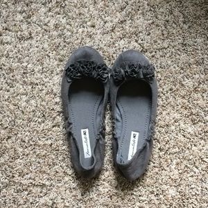 American Eagle flats